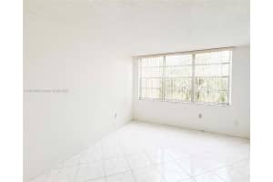 9430 Tangerine Pl 305 Davie, FL 33324 - MLS#A11851469