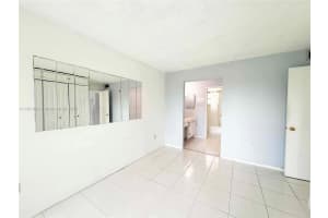 9430 Tangerine Pl 305 Davie, FL 33324 - MLS#A11851469