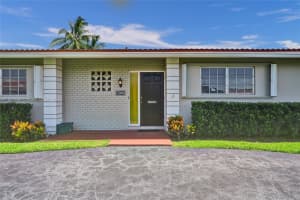 7200 E Tropical Way Plantation, FL 33317 - MLS#A11851486