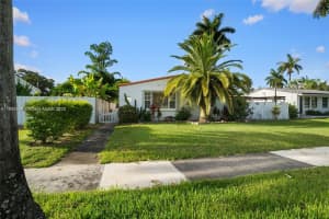 1611 Mayo St 0, Hollywood, FL 33020 - MLS#A11851534