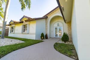 16571 Sw 145th Ave Miami, FL 33177 - MLS#A11851545