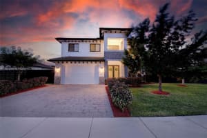 9220 Sw 170th St, Palmetto Bay