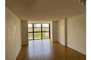 200 Leslie Dr 616, Hallandale Beach
