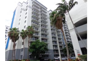 5091 Nw 7th St 711, Miami