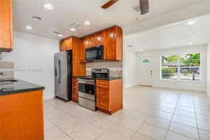 5615 Simms St Hollywood, FL 33021 - MLS#A11851628