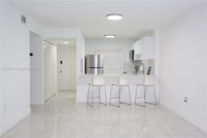 510 W Park Dr 105, Miami, FL 33172 - MLS#A11851637