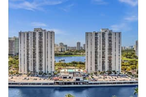ELDORADO TOWERS, 3675 N Country Club Dr APT 707, Aventura, FL 33180, - MLS#A11851638