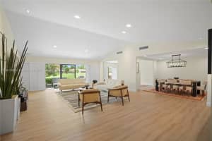 3650 N 36th Ave 29, Hollywood