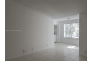 3340 N Pinewalk Dr N 1524 Margate, FL 33063 - MLS#A11851661