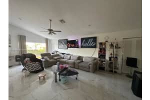10000 Sw 9th Ct Pembroke Pines, FL 33025 - MLS#A11851669