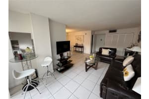 16909 N Bay Rd 707, Sunny Isles Beach, FL 33160 - MLS#A11851678