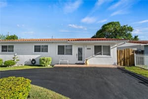 8230 Sw 45th St Miami, FL 33155 - MLS#A11851705