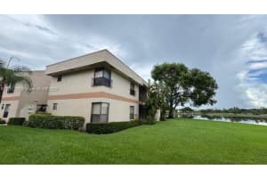 2751 S Carambola Cir S 1926 Coconut Creek, FL 33066 - MLS#A11851760