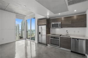 151 Se 1st St 3104, Miami