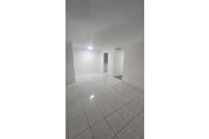 1201 Lake Victoria Dr B West Palm Beach, FL 33411 - MLS#A11851779