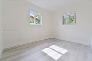 1026 W 32nd St, Hialeah, FL 33012 Sold 10/15/25