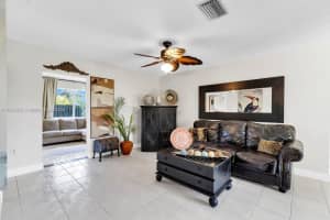 8941 NW 25th Ct, Sunrise, FL 33322 - MLS#A11851821