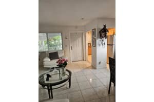 581 Blue Heron Dr 301-b Hallandale Beach, FL 33009 - MLS#A11851854