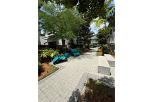 8283 NW 47th Ln, Doral, FL 33166 - MLS#A11851859