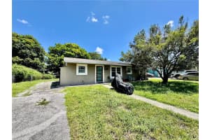 3345 Nw 180th St, Miami Gardens