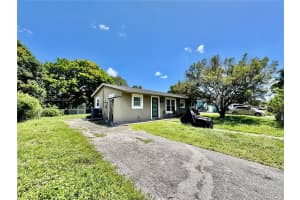 3345 Nw 180th St Miami Gardens, FL 33056 - MLS#A11851862