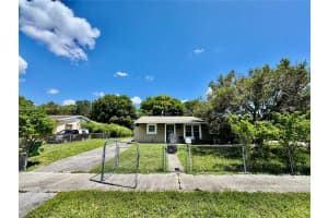 3345 Nw 180th St Miami Gardens, FL 33056 - MLS#A11851862