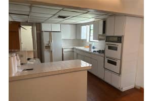 7850 SW 16th St, Miami, FL 33155 - MLS#A11851884
