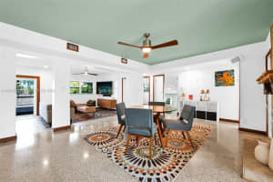 808 Ne 16th Ave 808 Fort Lauderdale, FL 33304 - MLS#A11851885