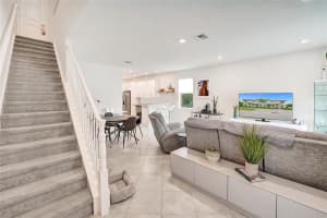 4810 Eucalyptus Dr 1 Hollywood, FL 33021 - MLS#A11851887