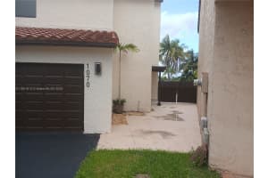 1070 SW 135th Pl 0, Miami, FL 33184 - MLS#A11851913