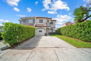 13553 Sw 262nd St, Homestead