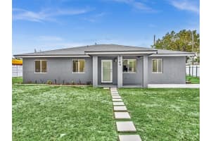 1140 NE 139th St, North Miami, FL 33161 - MLS#A11851955