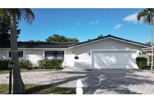 4431 Ne 28th Ave Lighthouse Point, FL 33064 - MLS#A11851971