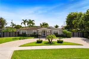 11070 Sw 69th Dr, Miami