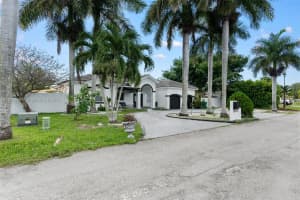 20701 Sw 132nd Ct Miami, FL 33177 - MLS#A11851986