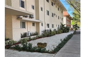1014 Salzedo St 203 Coral Gables, FL 33134 - MLS#A11852000
