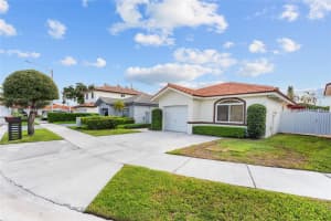 1111 Sw 85th Ave Miami, FL 33144 - MLS#A11852004