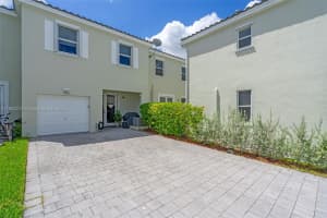 17075 Sw 93rd St Miami, FL 33196 - MLS#A11852012