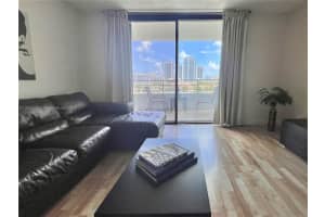 500 Three Islands Blvd 502 Hallandale Beach, FL 33009 - MLS#A11852025
