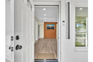 5710 Raleigh St Hollywood, FL 33021 - MLS#A11852038