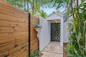 2558 Trapp Ave, Coconut Grove, FL 33133 - MLS#A11852060