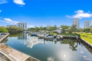 26 Diplomat Pkwy 2356, Hallandale Beach