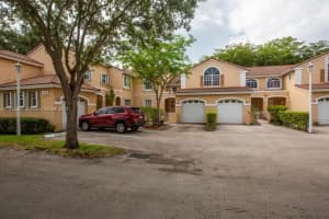 14705 Balgowan Rd 202-11, Miami Lakes, FL 33016 - MLS#A11852067