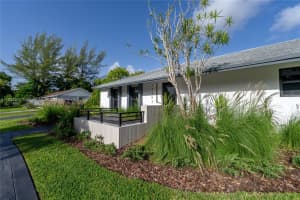 17902 Sw 87th Pl Palmetto Bay, FL 33157 - MLS#A11852070