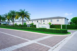 1587 Se 26th Rd, Homestead