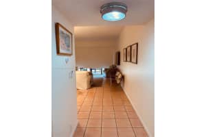 201 Crandon Blvd 120, Key Biscayne, FL 33149 - MLS#A11852106