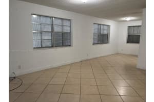 2415 Lincoln St 106 Hollywood, FL 33020 - MLS#A11852135