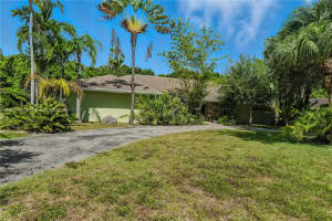 17900 Sw 77th Ave Palmetto Bay, FL 33157 - MLS#A11852198