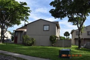 5808 NW 21st St 38-A, Lauderhill, FL 33313 - MLS#A11852229