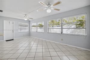 9431 NW 23rd St 9431, Pembroke Pines, FL 33024 - MLS#A11852276